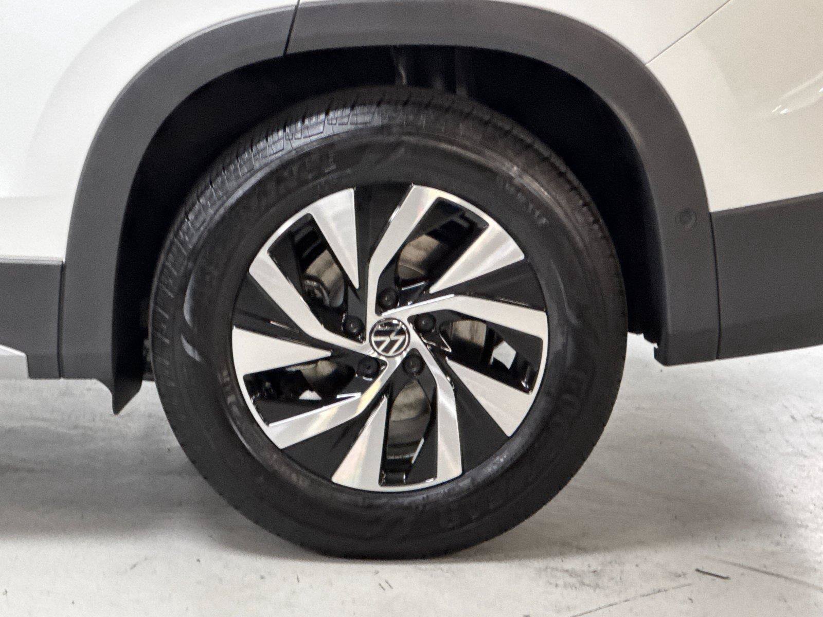 New 2026 Volkswagen Tiguan S FWD image 24