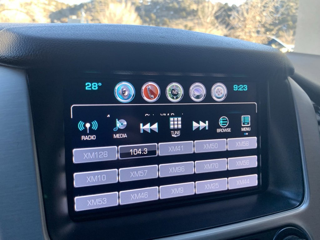 Used 2019 GMC Yukon XL SLT w/ Graphite Performance Edition image 19