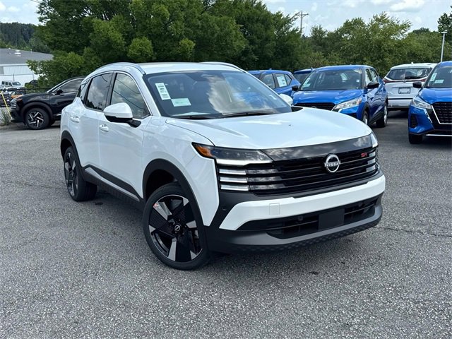 New 2025 Nissan Kicks SR video 2