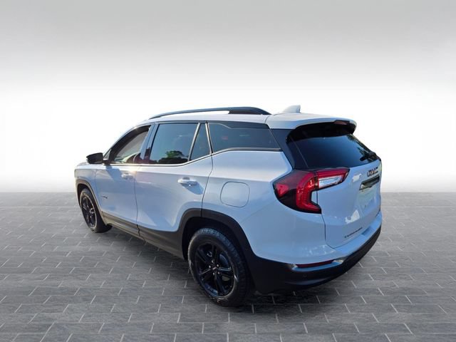Used 2023 GMC Terrain AT4 AWD/4WD image 5