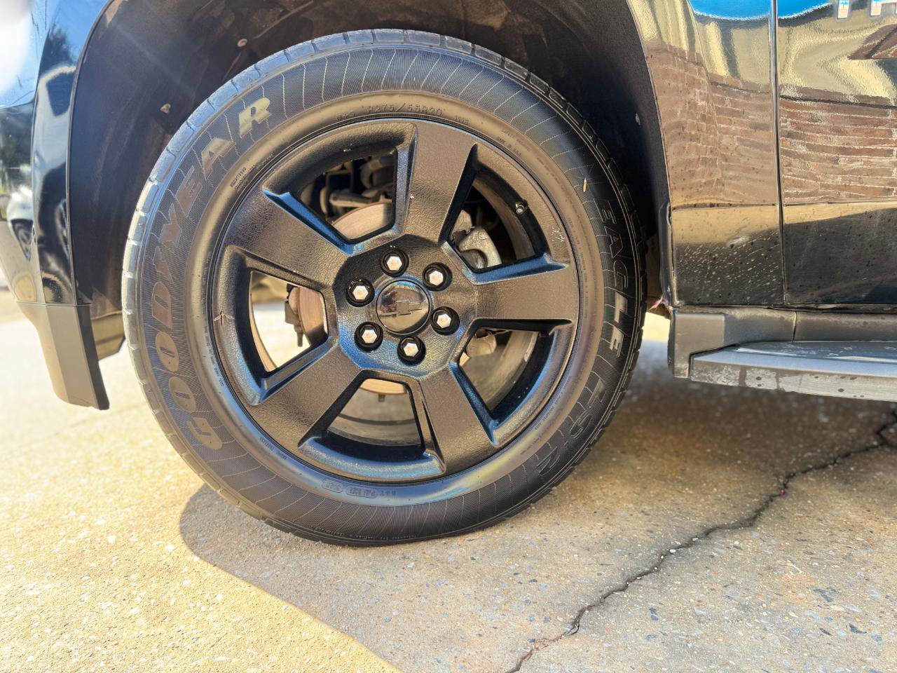 Used 2018 Chevrolet Tahoe LT w/ Luxury Package AWD/4WD image 17