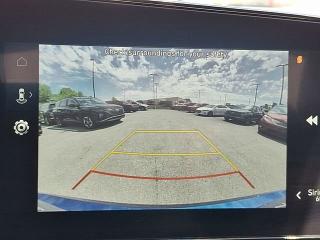 Certified 2024 Hyundai Elantra SEL FWD image 18