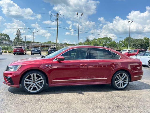 Used 2017 Volkswagen Passat 1.8T R-Line FWD image 6