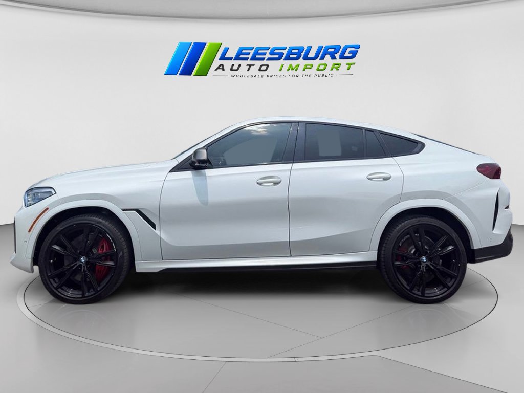 Used 2021 BMW X6 M50i w/ Executive Package AWD/4WD image 5