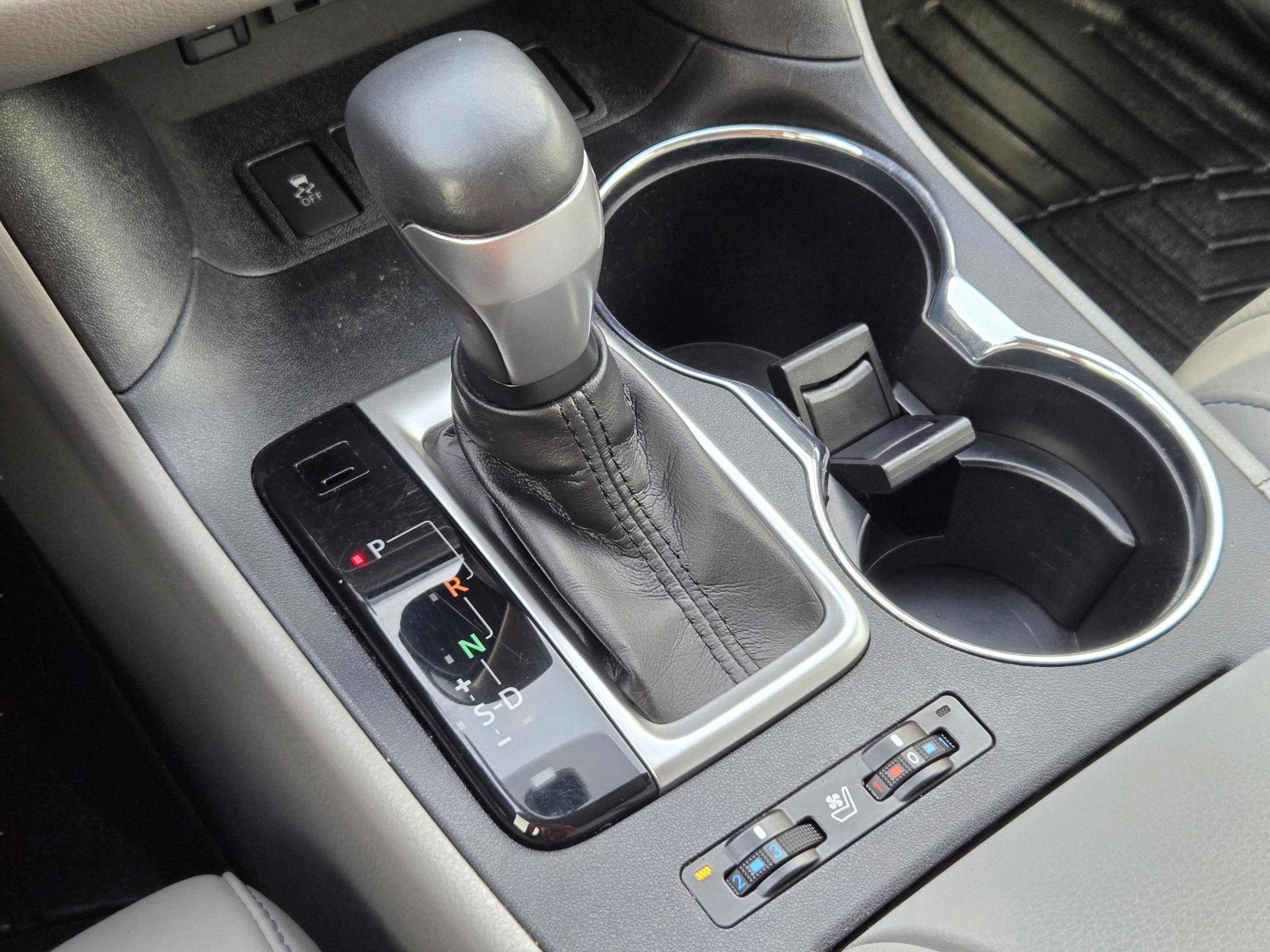 Used 2019 Toyota Highlander Limited Platinum image 20