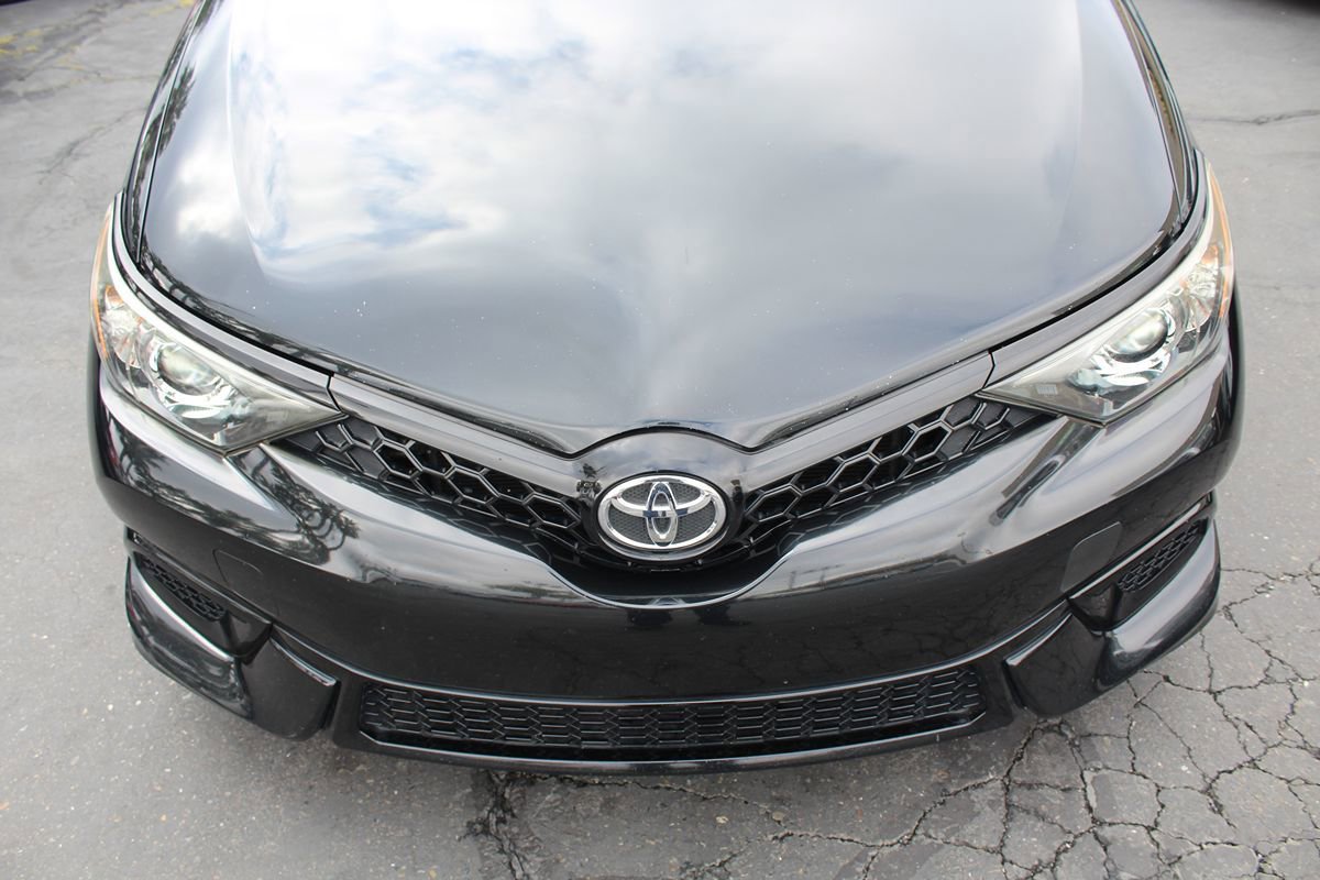 Used 2017 Toyota Corolla iM w/ Carpet Mat Package FWD image 9