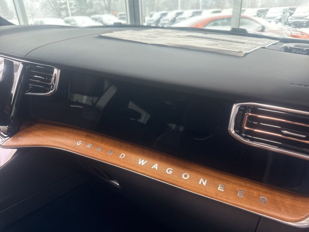 New 2025 Jeep Grand Wagoneer Series III w/ HD Trailer Tow Package image 52