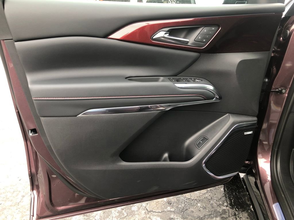 New 2026 Chevrolet Traverse RS w/ LPO, Floor Liner Package image 10