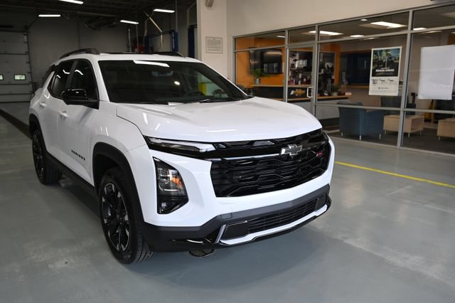 New 2027 Chevrolet Equinox RS w/ Safety and Technology Package AWD/4WD image 3