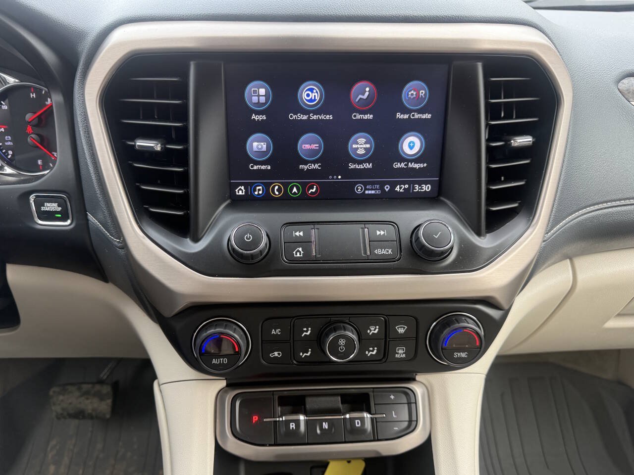 Used 2023 GMC Acadia Denali w/ Denali Technology Package AWD/4WD image 13