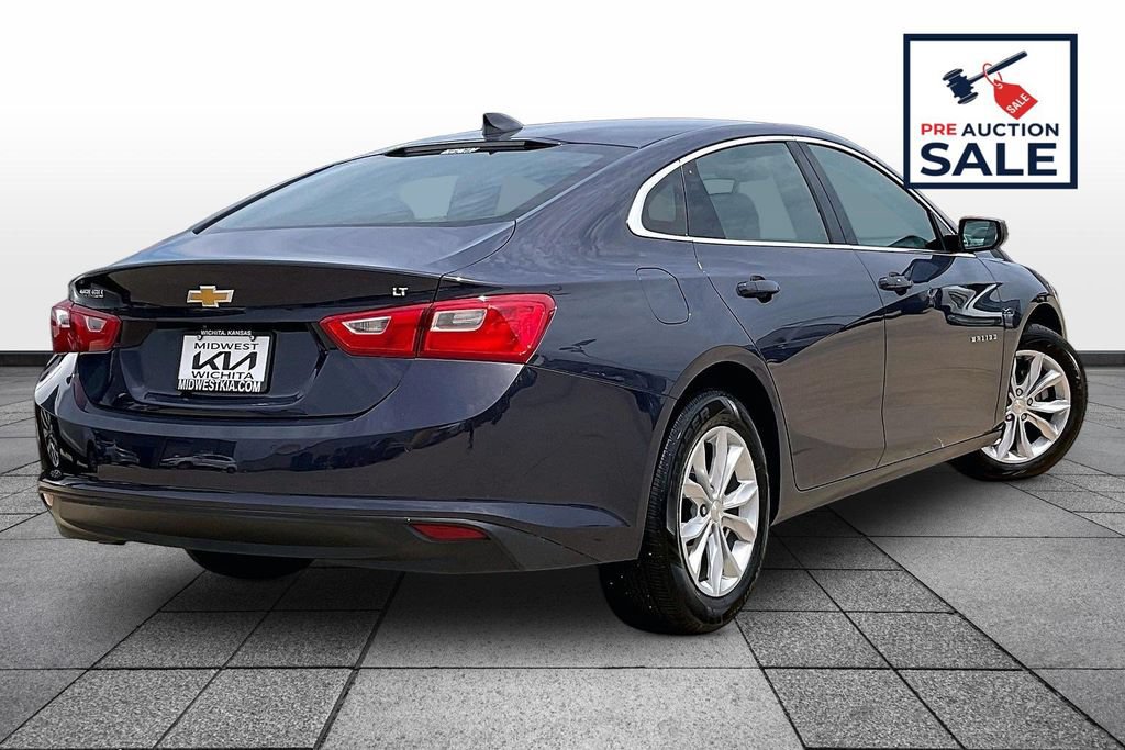 Used 2025 Chevrolet Malibu LT FWD image 13