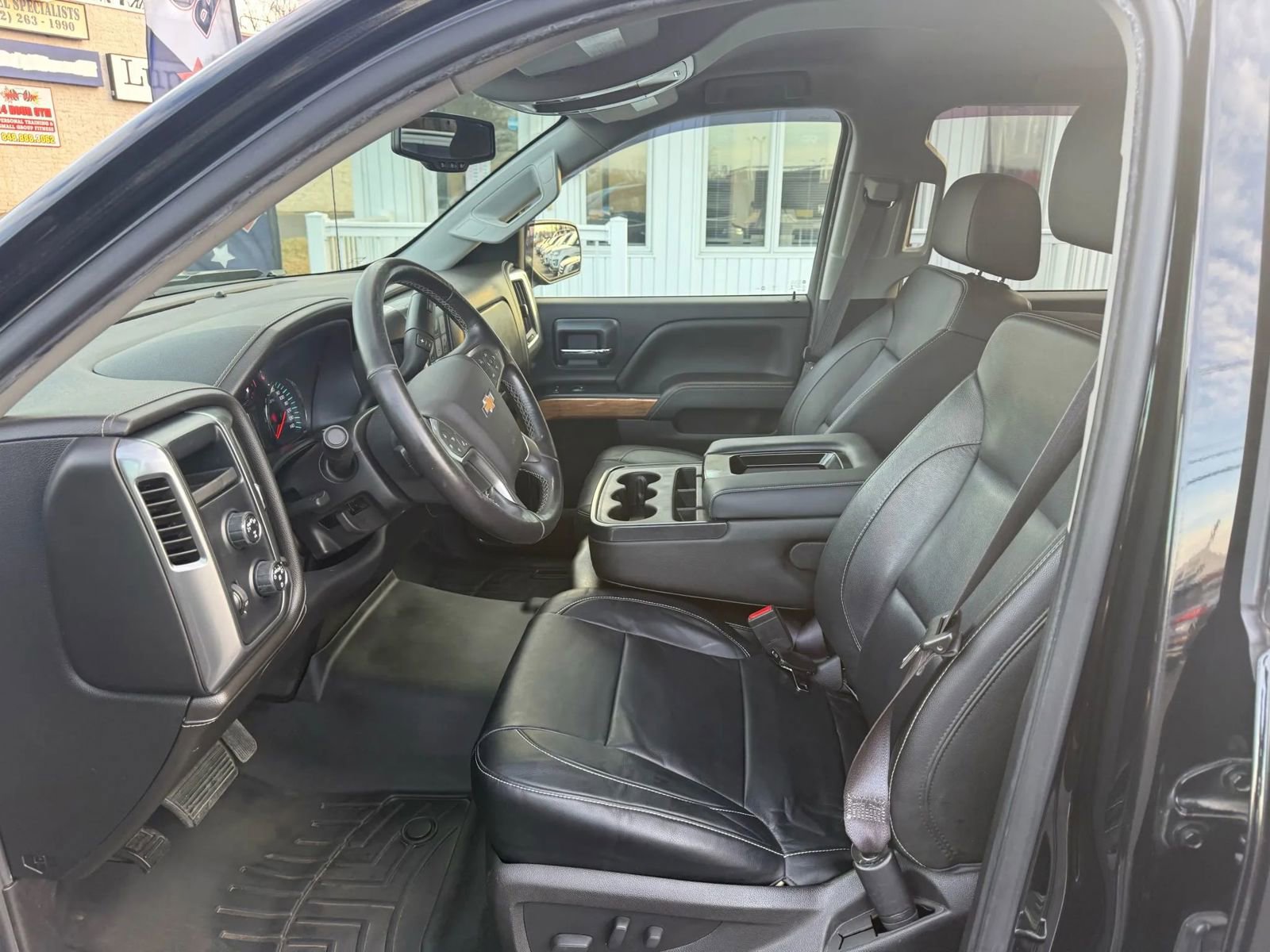 Used 2017 Chevrolet Silverado 1500 LTZ w/ LTZ Plus Package image 14