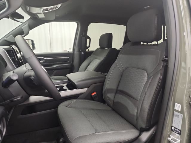 New 2026 RAM 1500 4x4 Crew Cab image 14