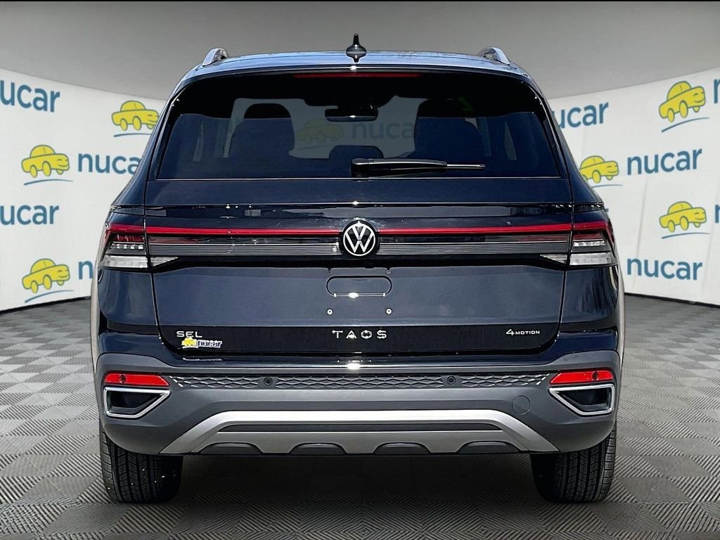 Used 2025 Volkswagen Taos SEL AWD/4WD image 5