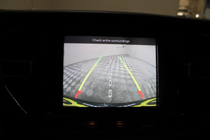 Used 2024 Dodge Durango SXT image 5