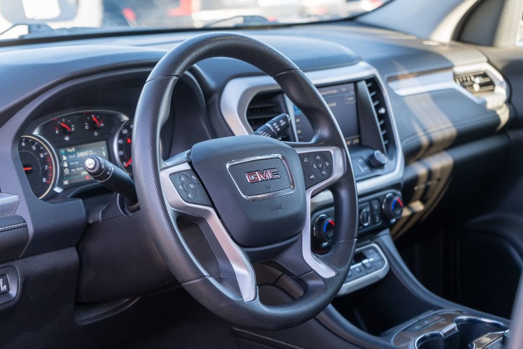 Used 2023 GMC Acadia SLE w/ Driver Convenience Package image 26