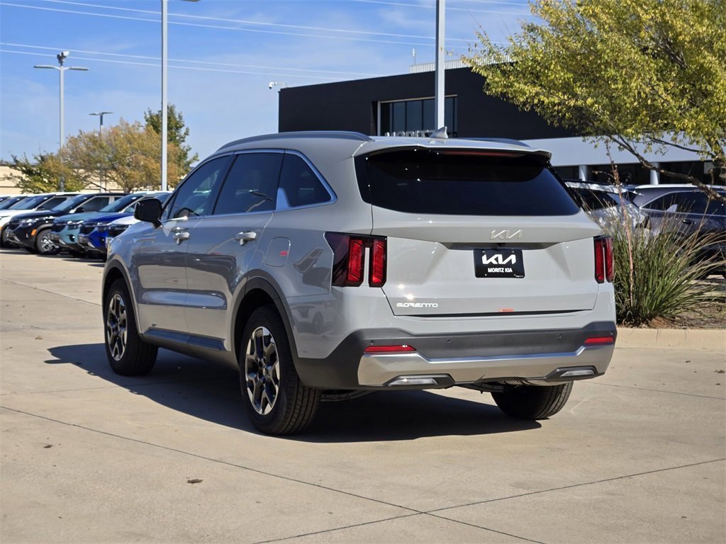 New 2026 Kia Sorento S w/ S Panoramic Sunroof Package image 3
