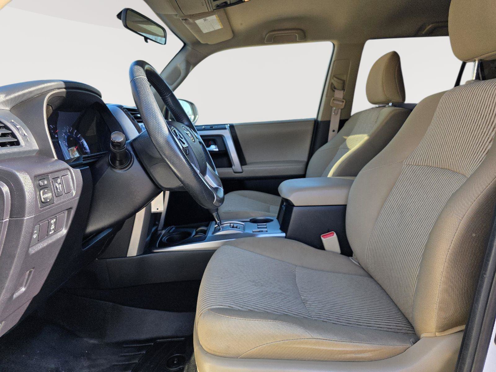 Used 2016 Toyota 4Runner SR5 image 11