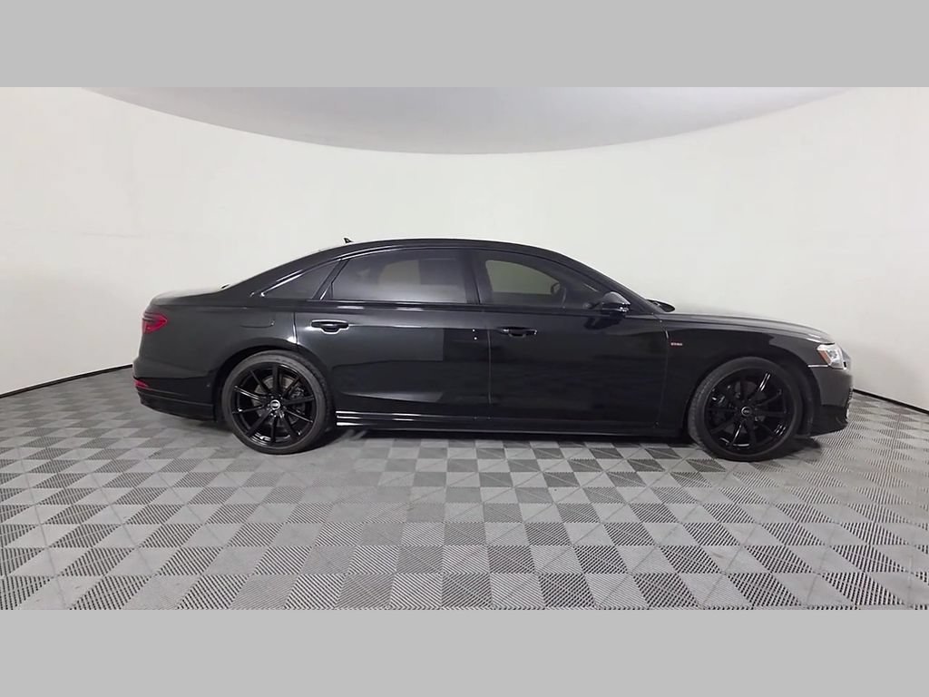 Used 2024 Audi A8 L 3.0T AWD/4WD image 35