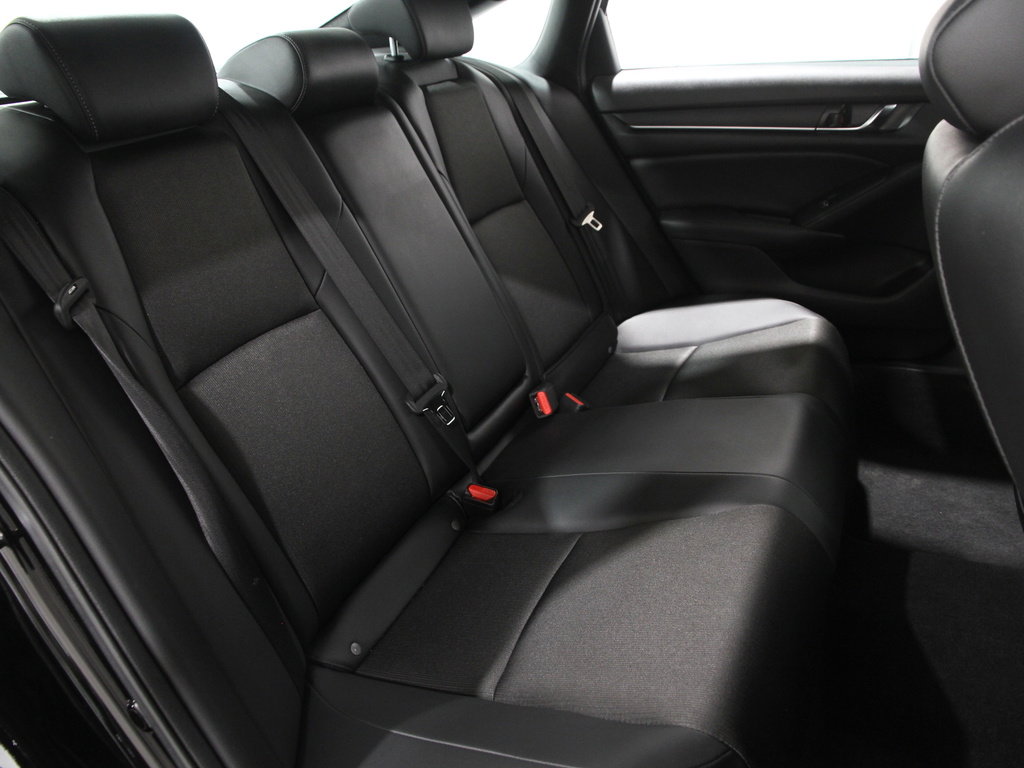 Used 2022 Honda Accord Sport image 18