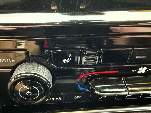 Certified 2023 Jeep Grand Cherokee L Laredo image 25