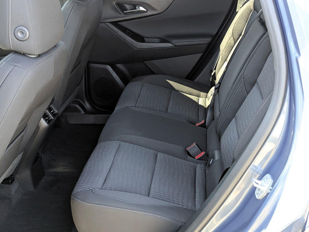 Used 2026 Chevrolet Equinox LT w/ Safety and Technology Package AWD/4WD image 13