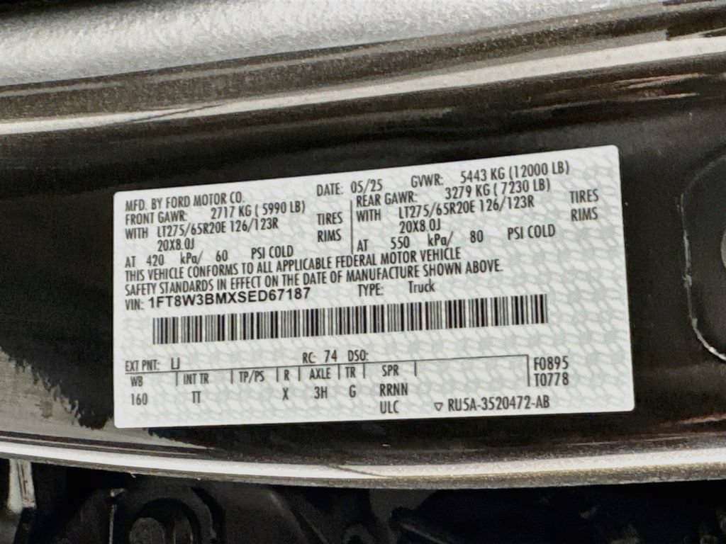 Used 2025 Ford F350 Platinum w/ Platinum Plus Package AWD/4WD image 46