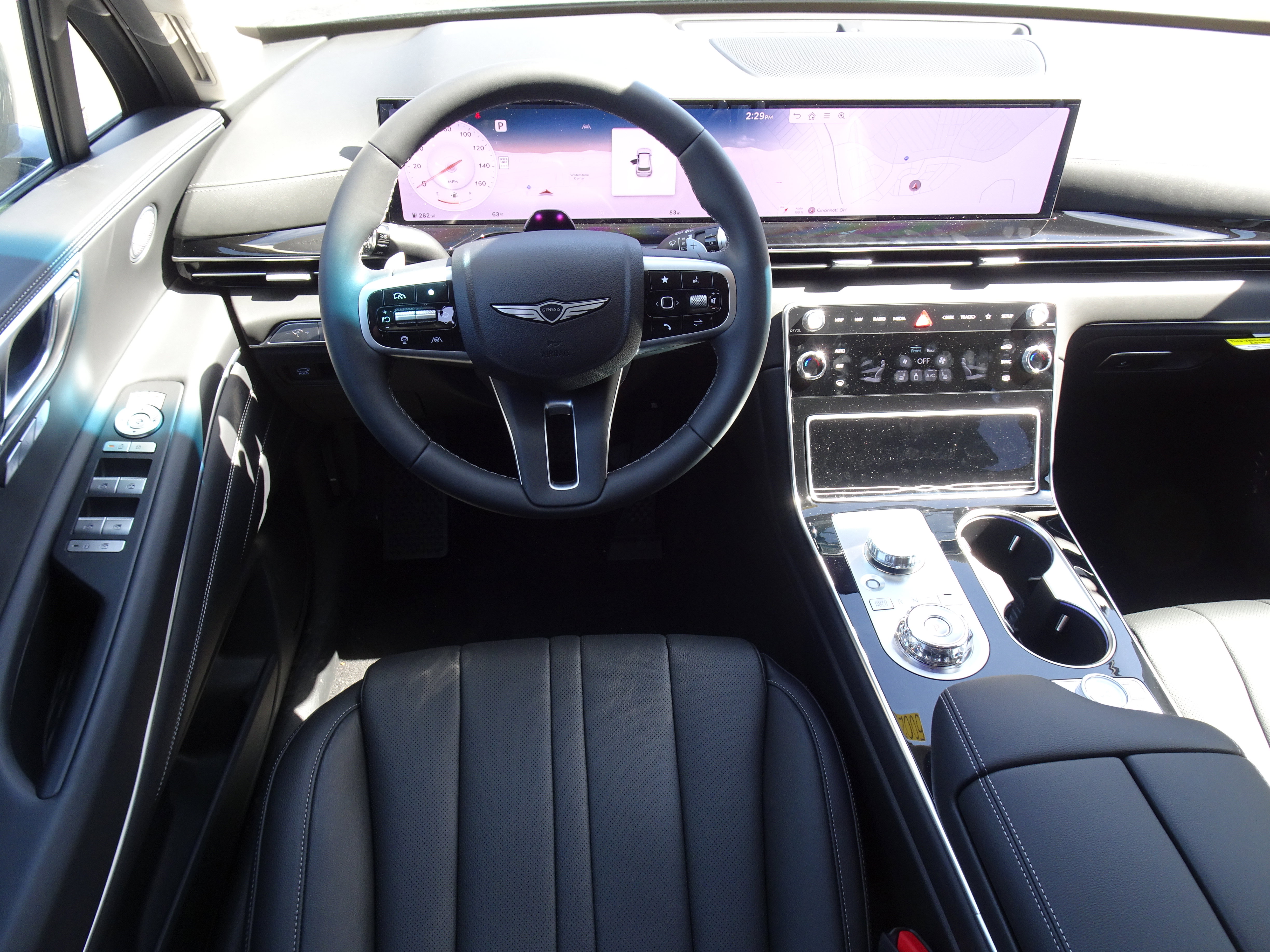 New 2025 Genesis GV80 2.5T Standard image 12