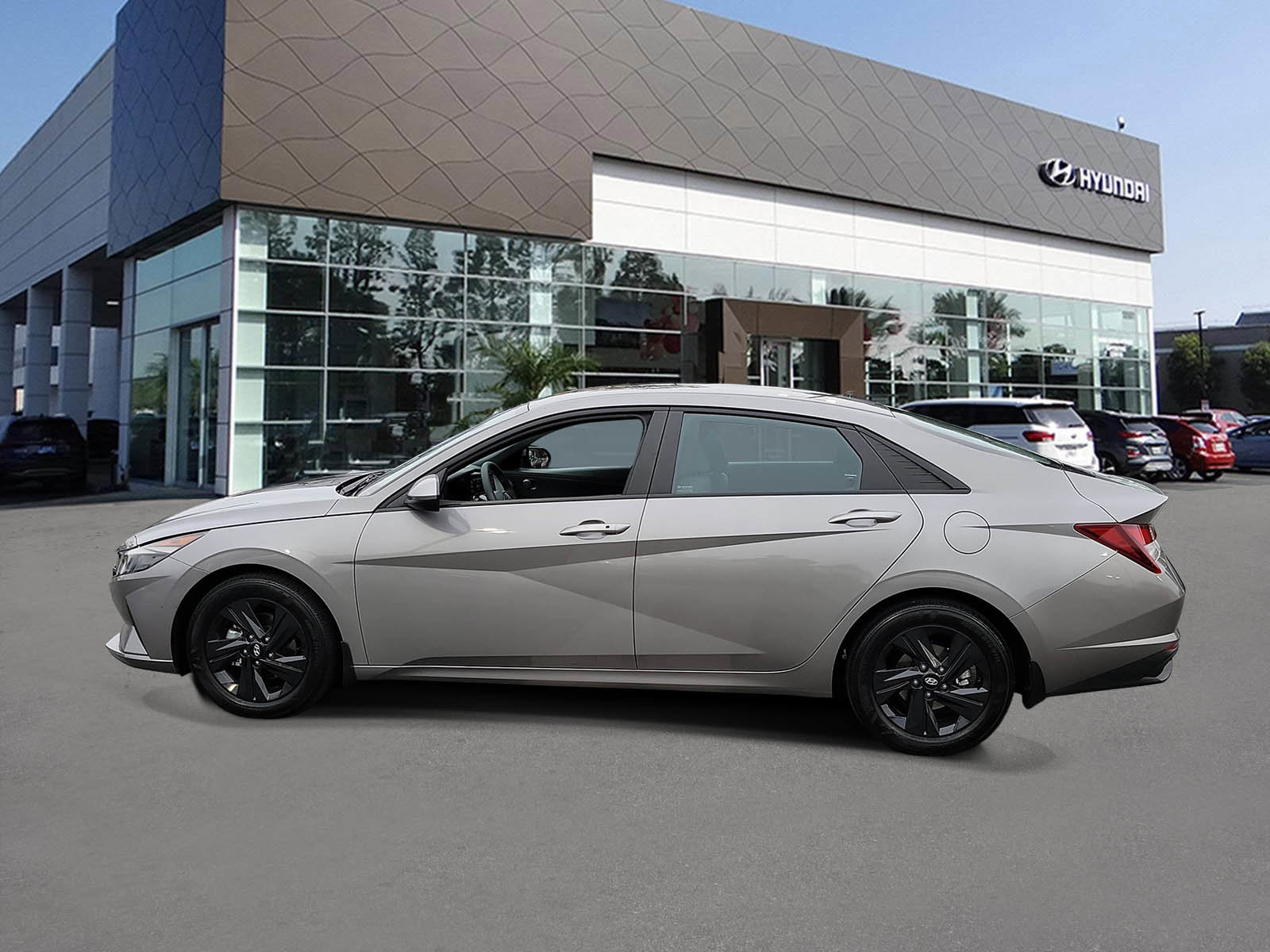 Certified 2023 Hyundai Elantra SEL FWD image 3
