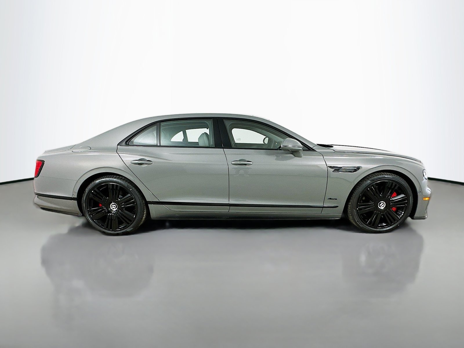 New 2026 Bentley Flying Spur V8 AWD/4WD image 5