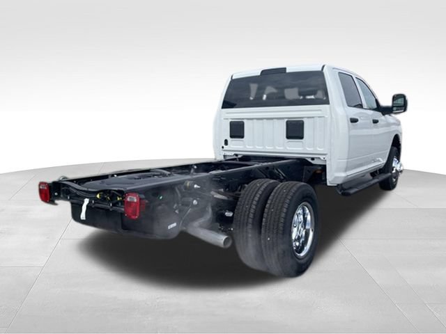 New 2026 RAM 3500 Tradesman w/ Chrome Appearance Group A AWD/4WD image 14