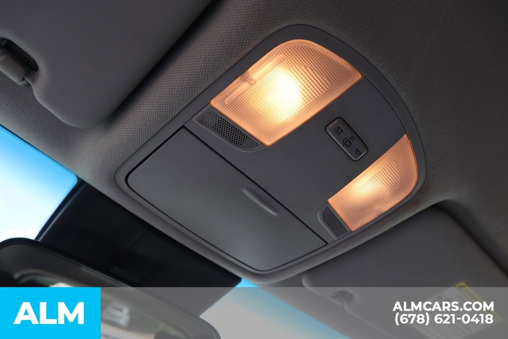 Used 2021 Hyundai Kona SE image 32