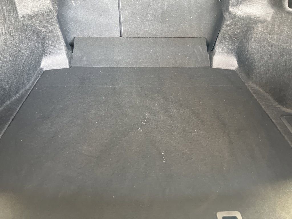 Used 2025 Toyota Camry LE image 29