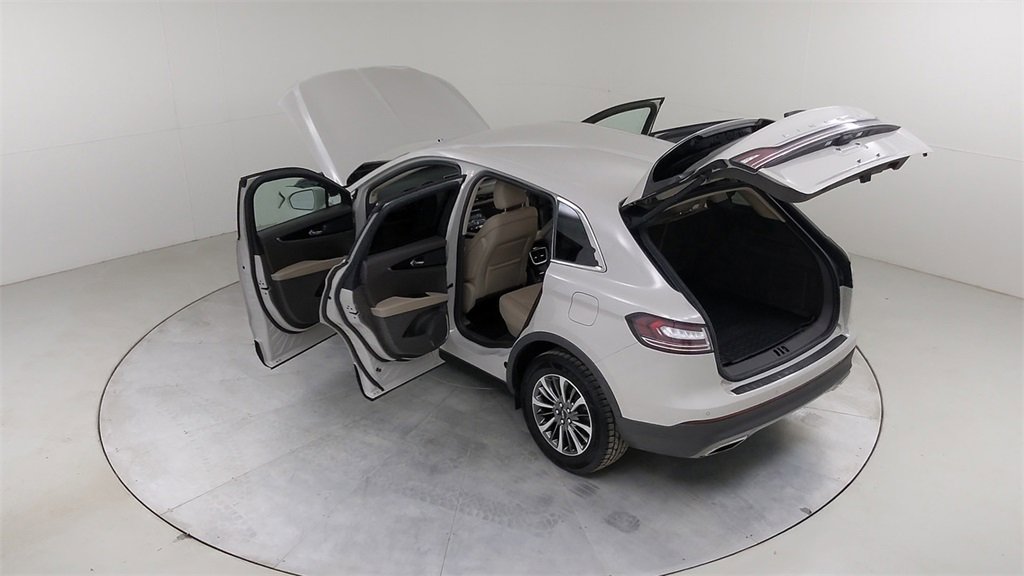 Used 2023 Lincoln Nautilus AWD w/ Premium Package image 49