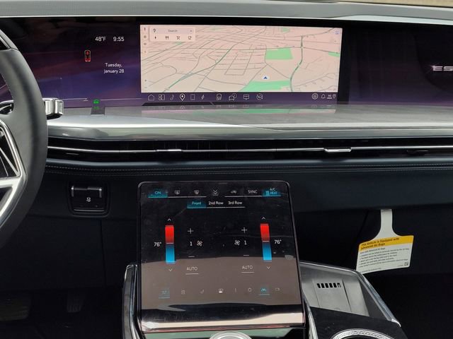 New 2025 Cadillac Escalade IQ Luxury 2 AWD/4WD image 13