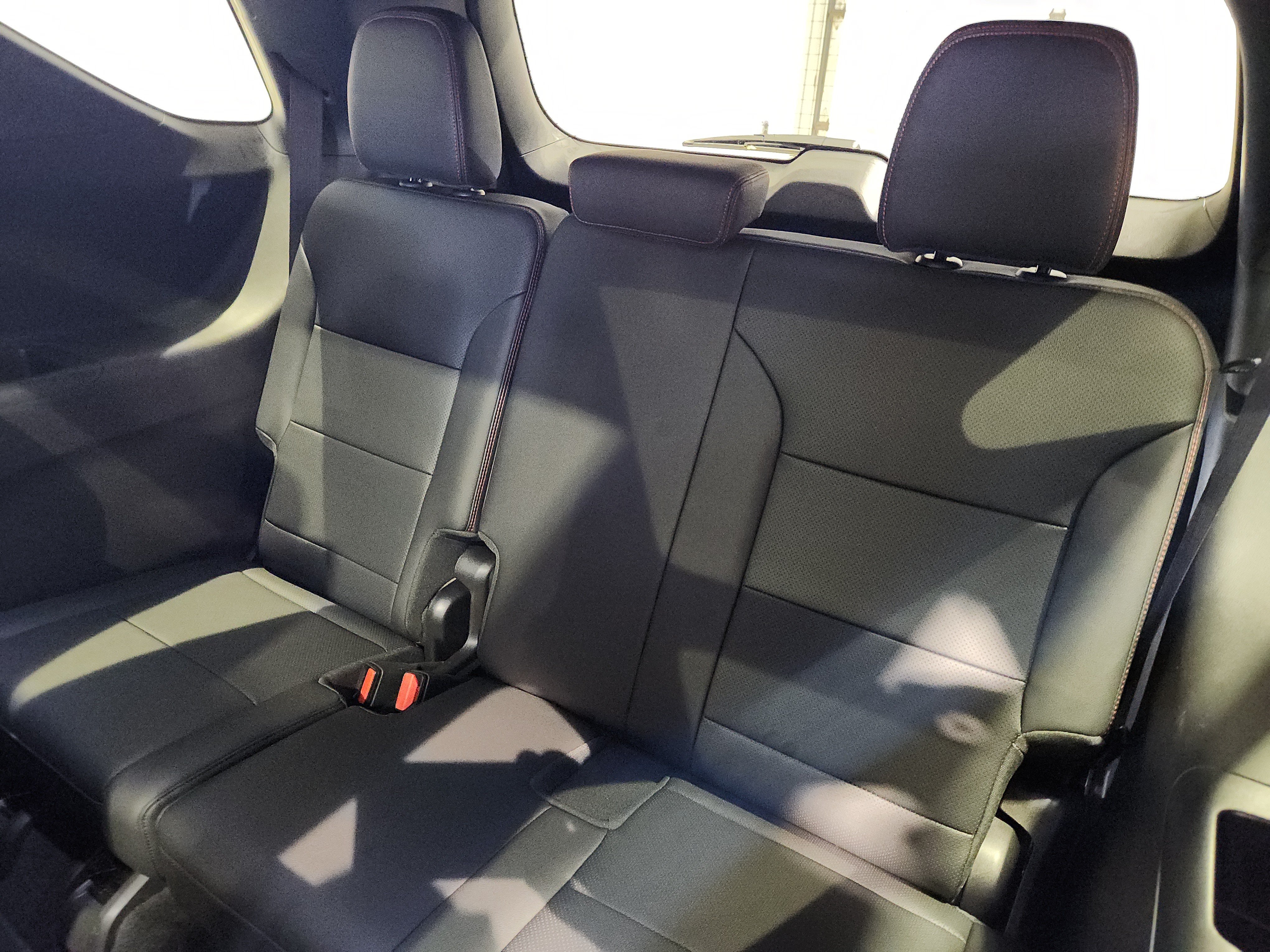 Certified 2024 Chevrolet Traverse RS w/ LPO, Floor Liner Package AWD/4WD image 23