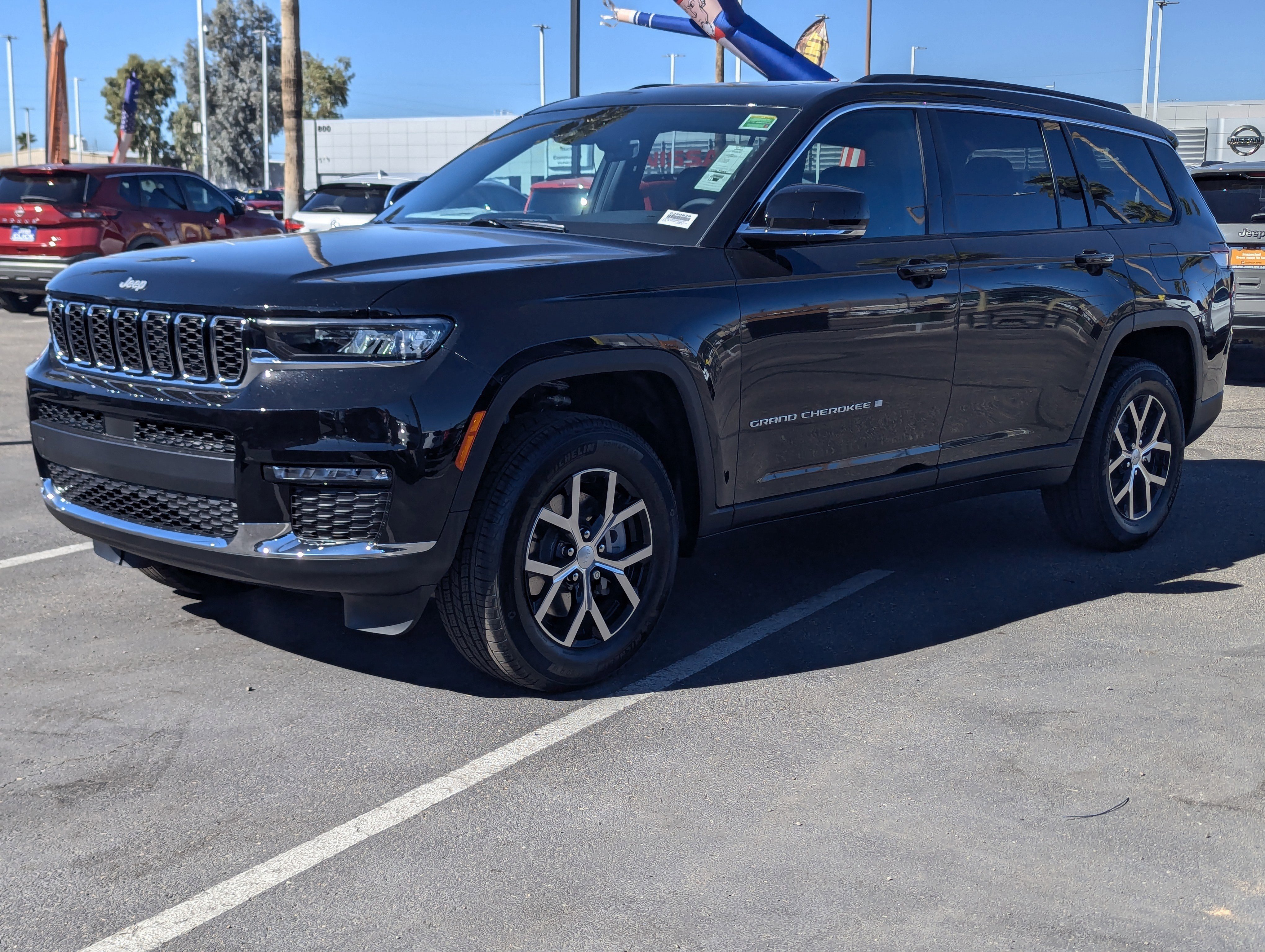 New 2025 Jeep Grand Cherokee L Limited image 5