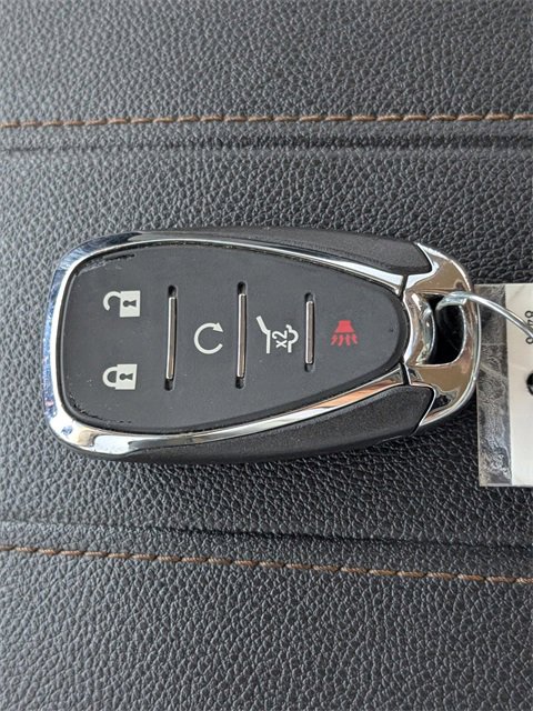 Used 2021 Chevrolet Traverse LT image 31