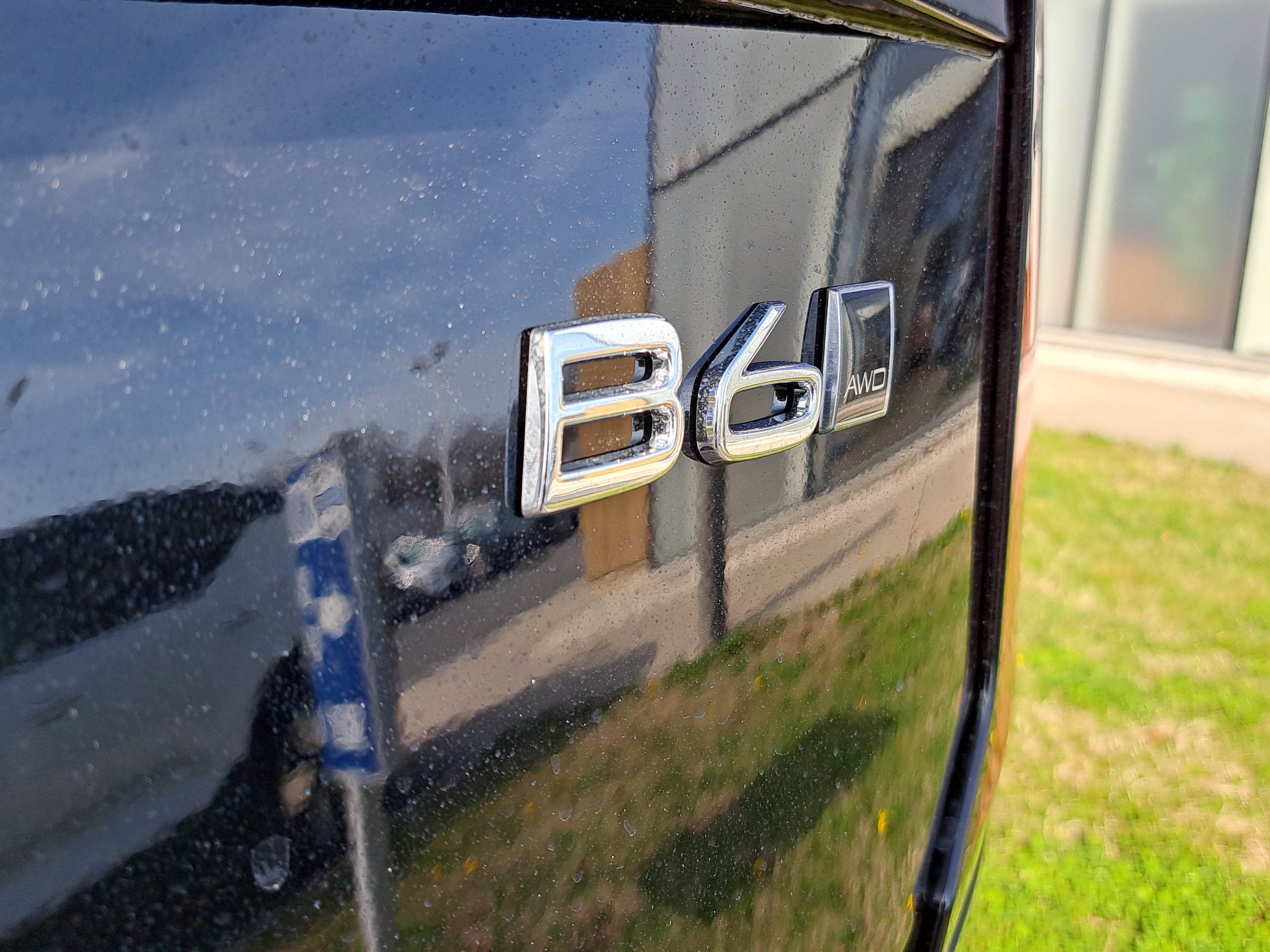 New 2026 Volvo XC90 B6 Plus w/ Protection Package Premier AWD/4WD image 8