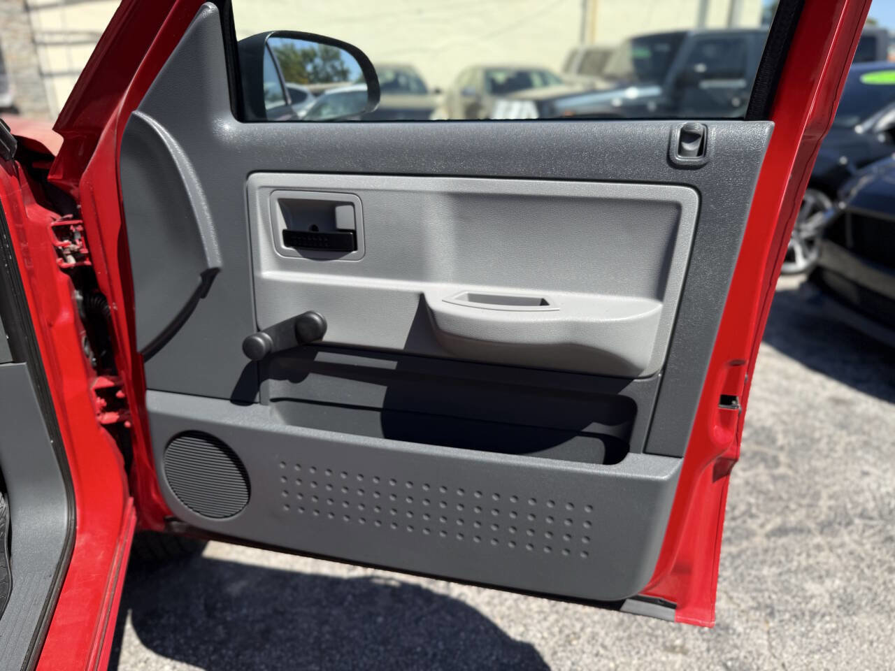 Used 2005 Dodge Dakota ST RWD image 22
