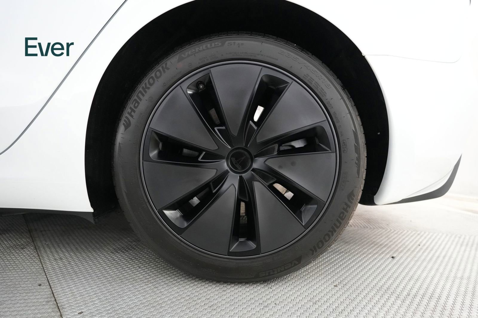 Used 2025 Tesla Model 3 Long Range AWD/4WD image 20