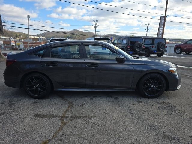 Used 2025 Honda Civic Sport image 6