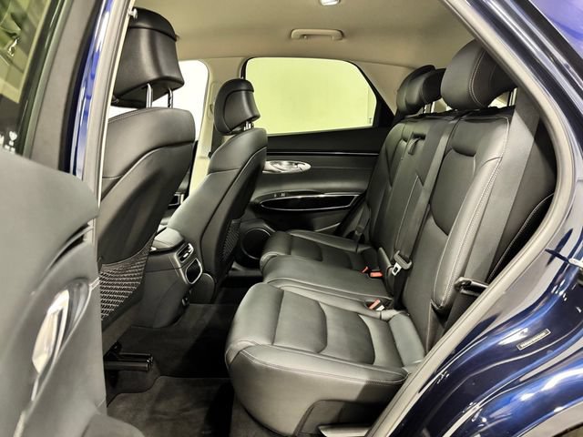 Used 2025 Genesis GV70 2.5T AWD/4WD image 20