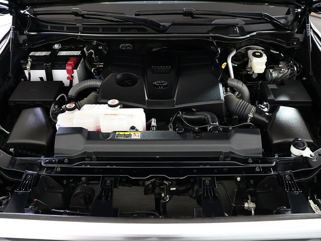 Used 2023 Toyota Tundra Limited AWD/4WD image 35
