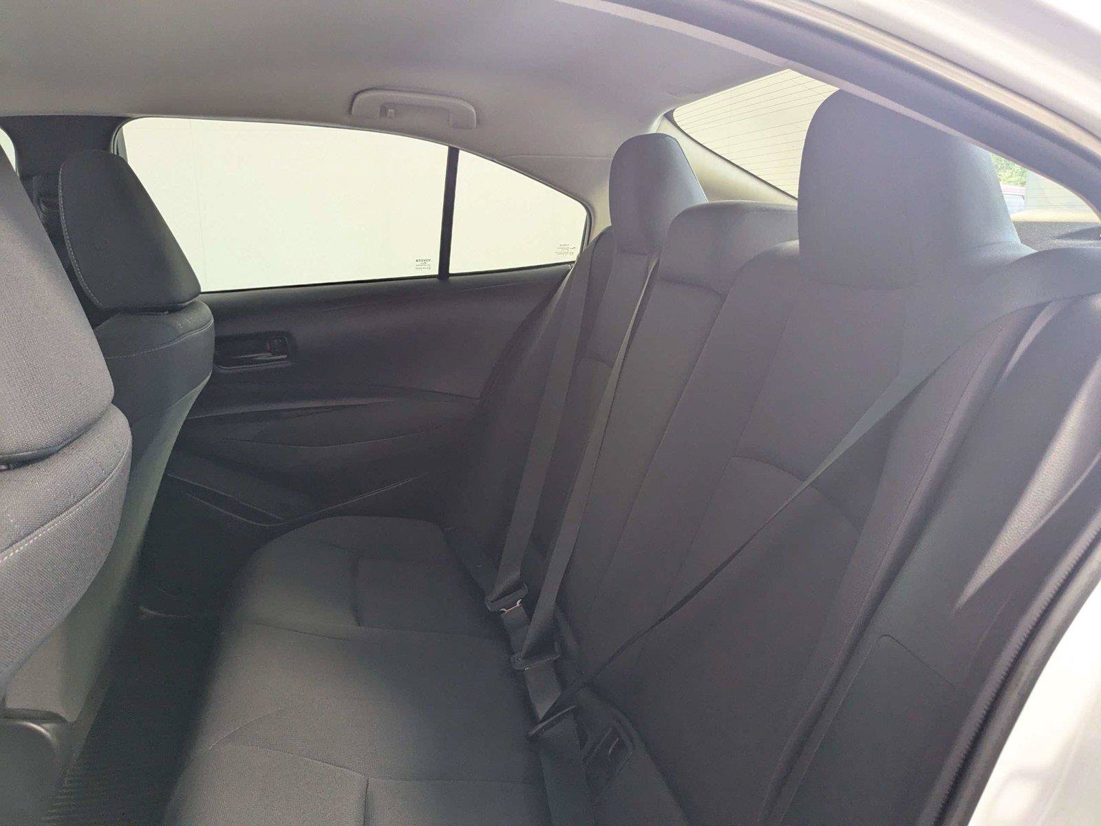 Certified 2025 Toyota Corolla LE FWD image 32
