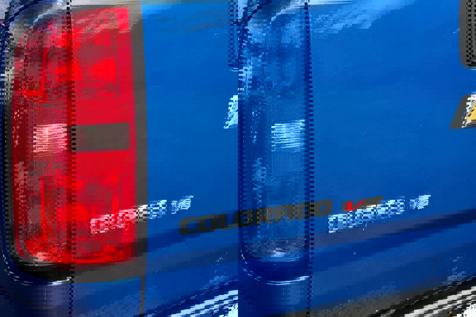 Used 2018 Chevrolet Colorado Z71 image 12