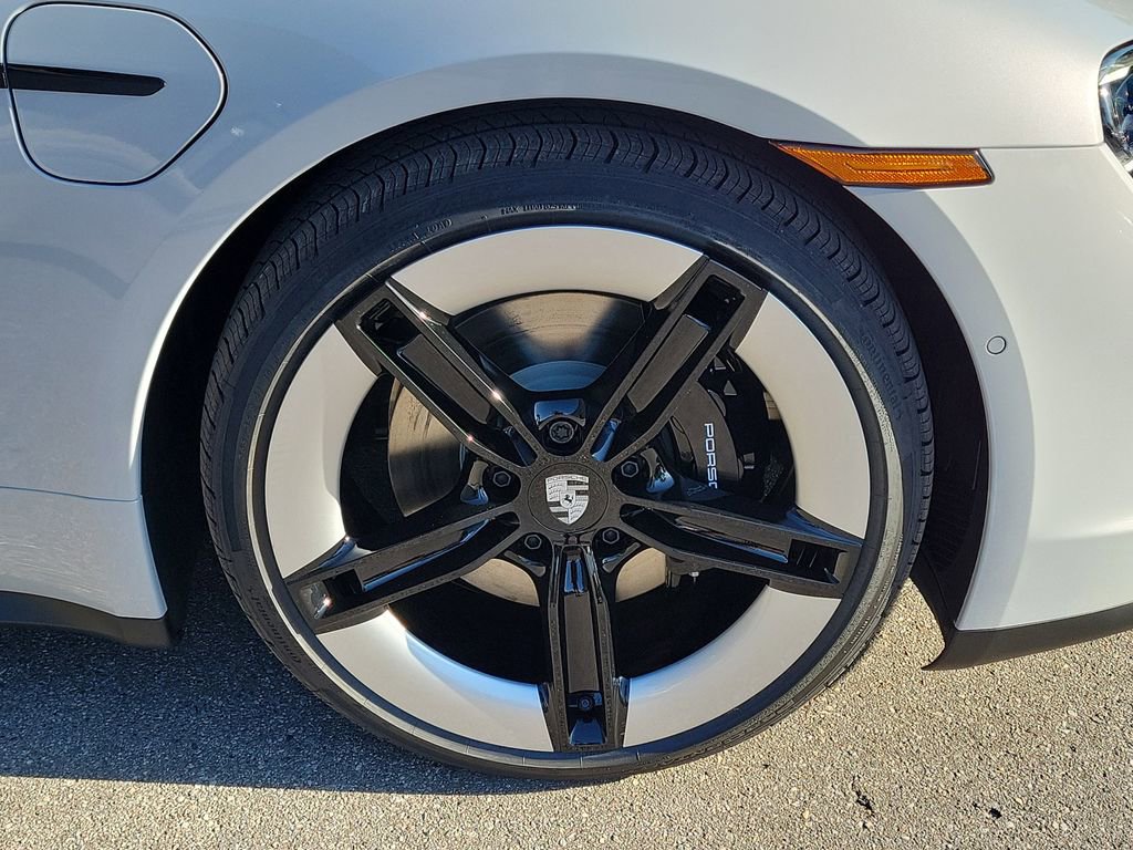 New 2026 Porsche Taycan AWD/4WD image 13