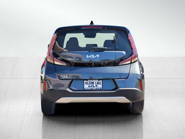 Used 2025 Kia Soul LX w/ LX Technology Package image 5