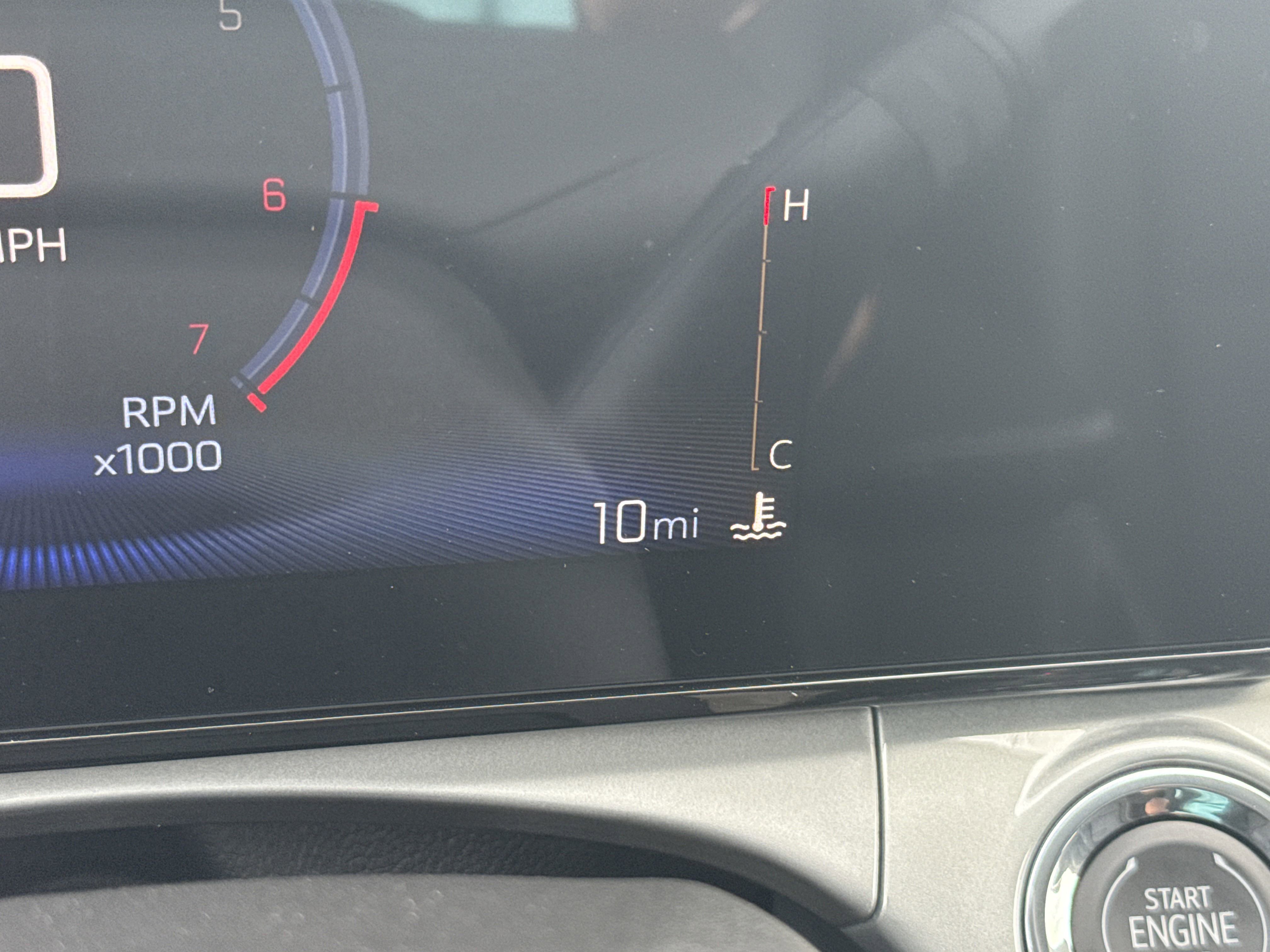 New 2025 Chevrolet Trax LT w/ Driver Confidence Package image 21