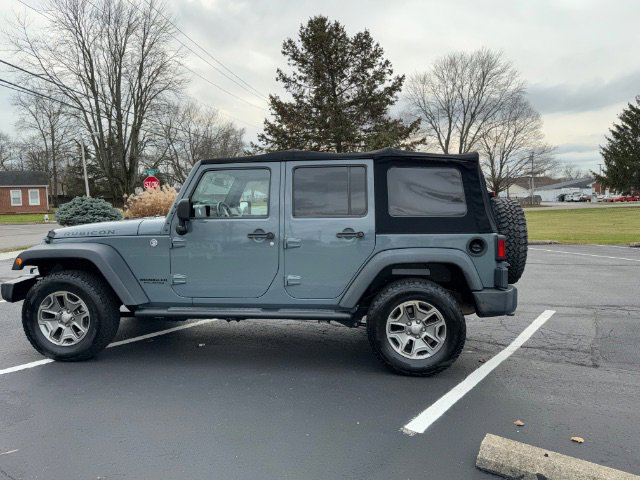 Used 2015 Jeep Wrangler Unlimited Rubicon w/ Connectivity Group image 15